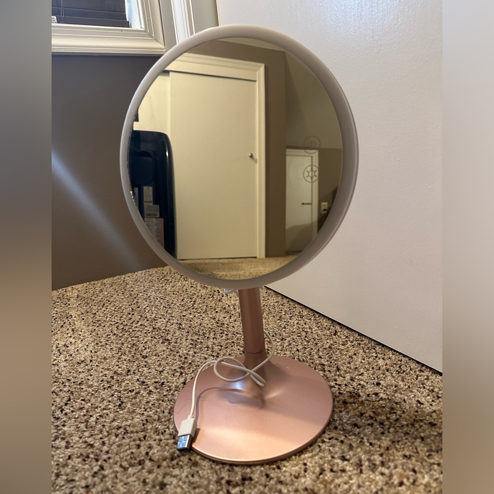 Make up mirror